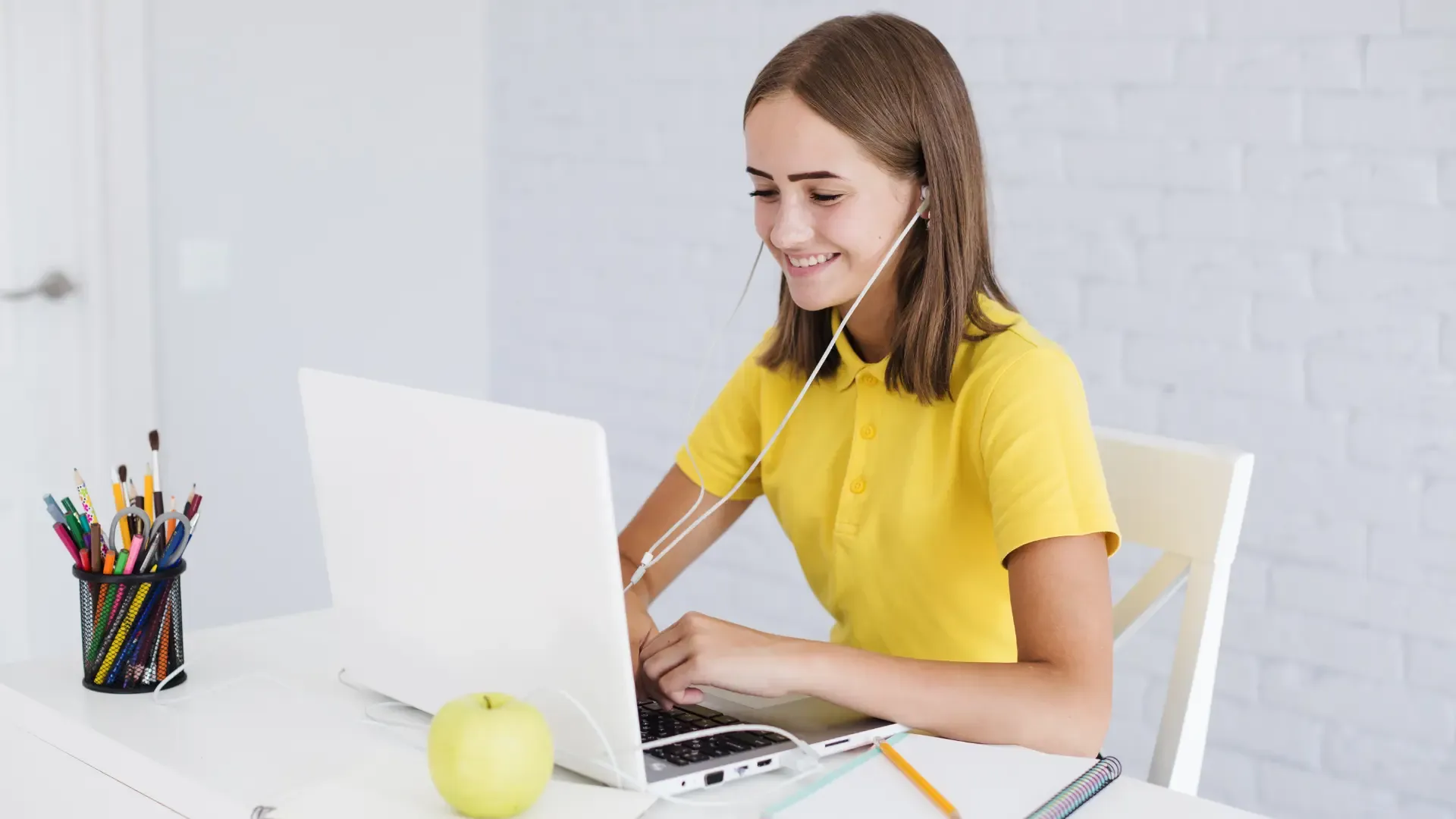 English Central Deneme Dersi Kullanıcıya Umut Veriyor mu?